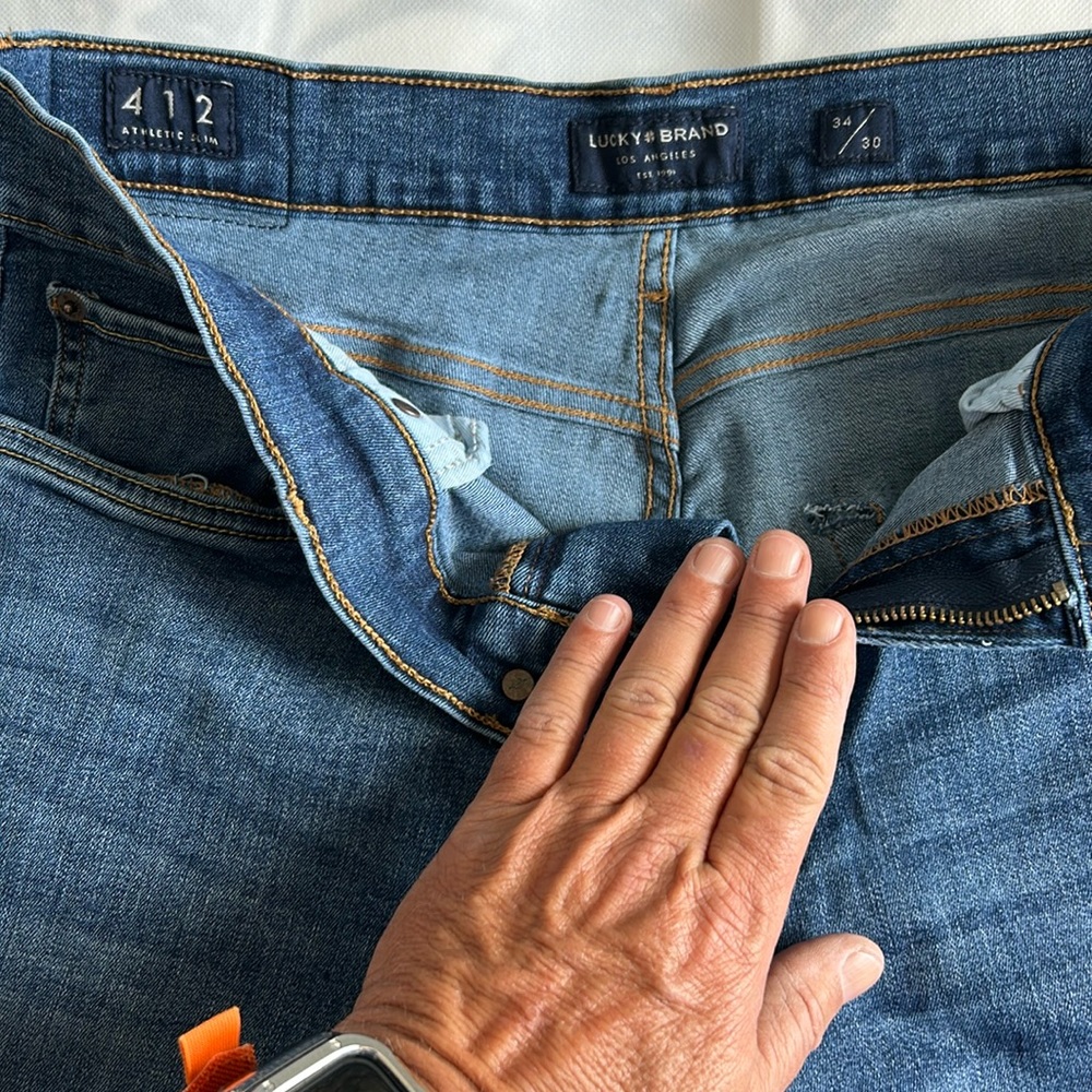 Lucky Brand Mens 412 Athletic Slim Jeans